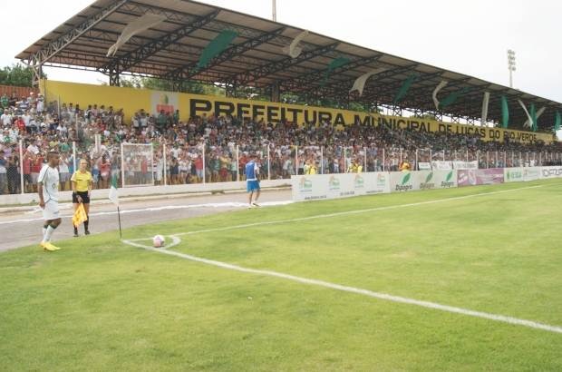 Após duas derrotas, LEC volta ao Passo para buscar reabilitação na Série B