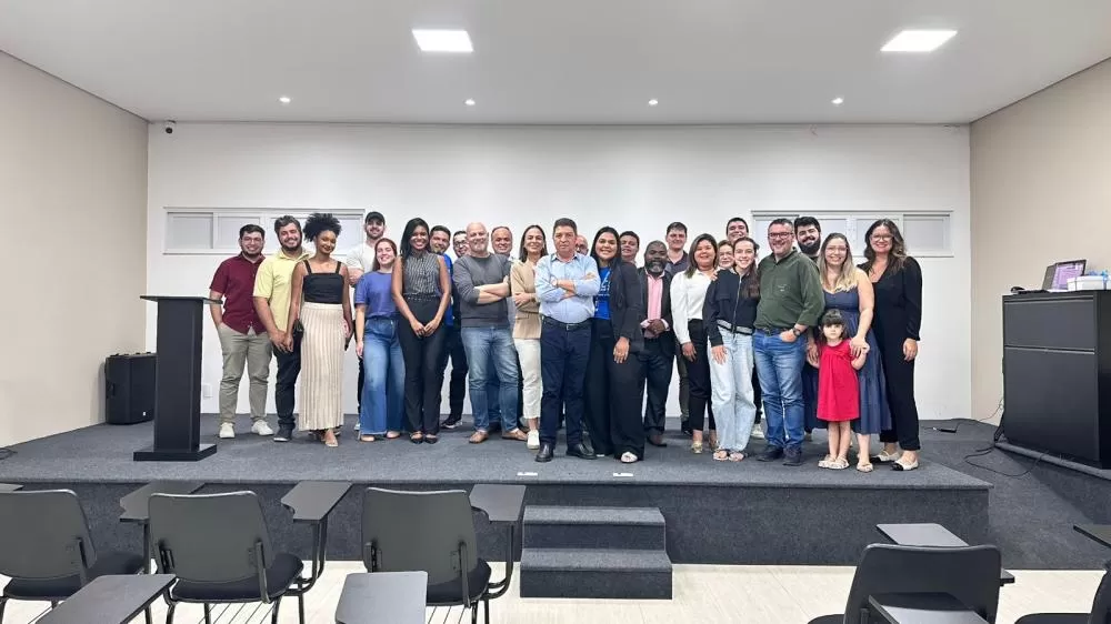 CDL Lucas promove noite de palestra sobre Inteligência Artificial e anuncia calendário de eventos para 2025