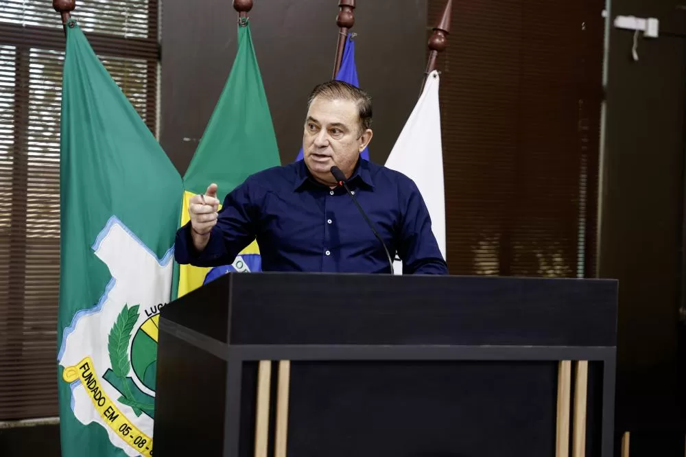 Autor: Rayan Nicacio