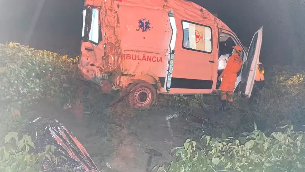 Além do paciente, outras três pessoas ficaram feridas — Foto: Reprodução