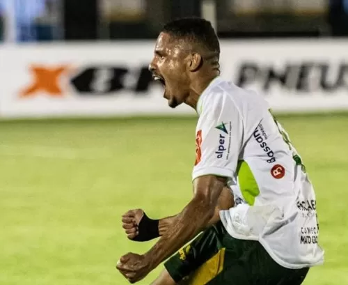 Foto: Insta @luverdense