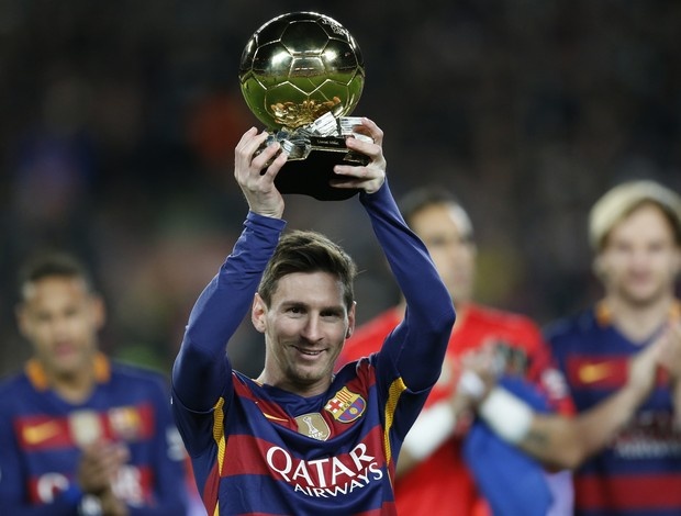 Messi e Barça lideram vendas de camisas em 2015; Neymar e Coutinho no top-15