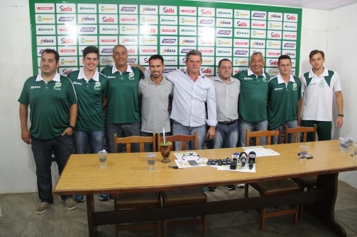 Prefeitura e Luverdense firmam parceria para escolinha de base