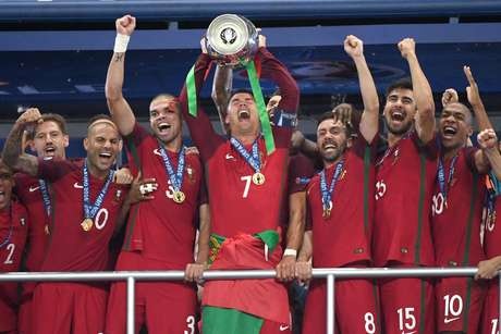 Portugal vence França e ganha a Eurocopa 2016