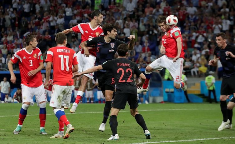 Croácia vence a Rússia e enfrenta Inglaterra nas semifinais