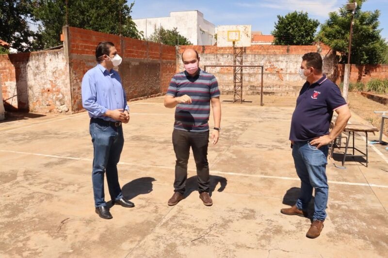 Thiago Silva irá destinar emenda para reforma de escola em Rondonópolis