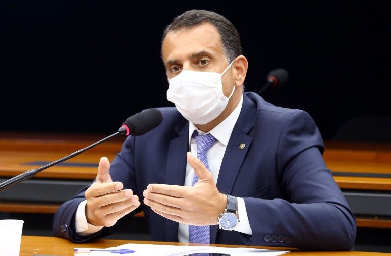 Comissão aprova proposta para suspensão parcial do cadastro de devedores da União na pandemia